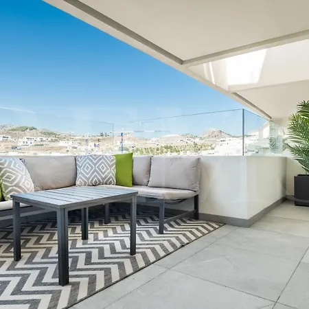 With Parking, Gym & Terrace By Rems Appartement